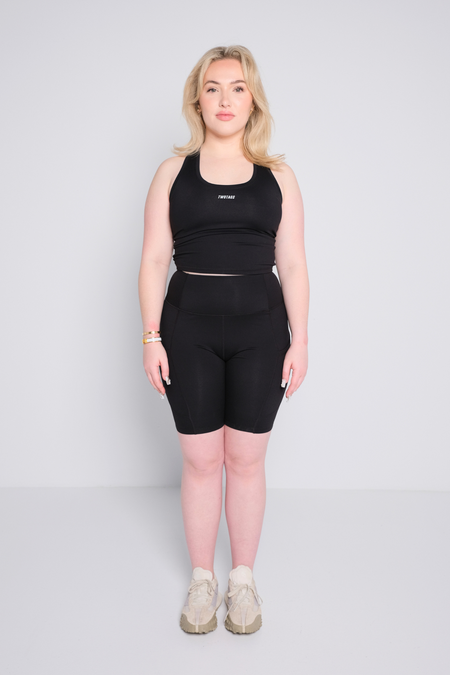 Stride Shorts - Black