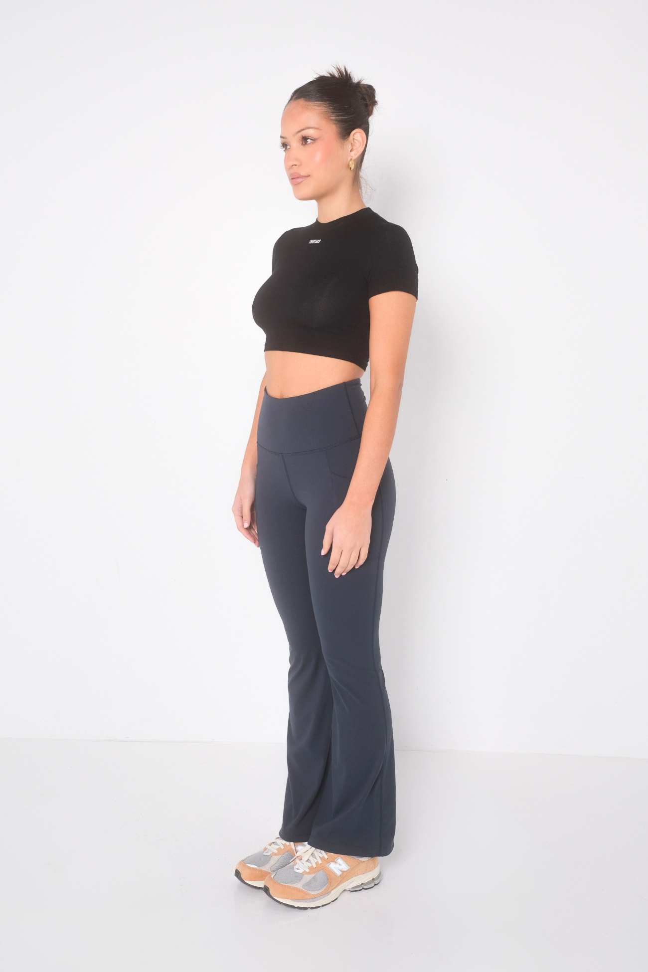 Daze Flare Pocket Leggings - Ink